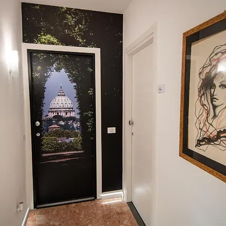 Your Vatican ローマ