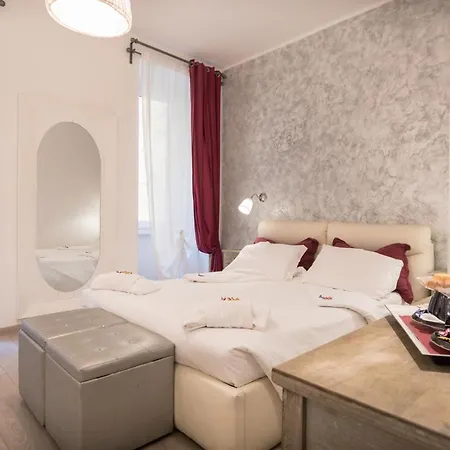 Your Vatican 4* ローマ