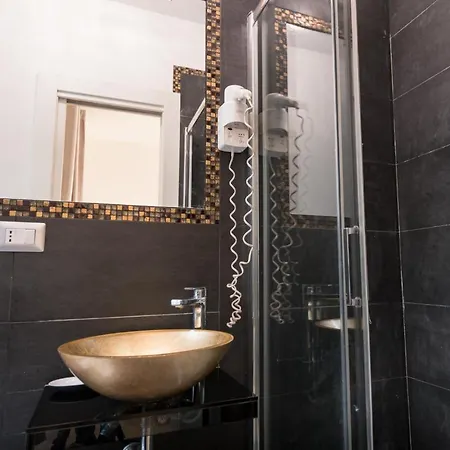 Your Vatican 4* ローマ