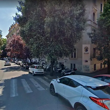 Your Vatican Πανσιόν