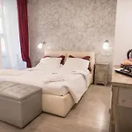 Your Vatican Vendégház 4*