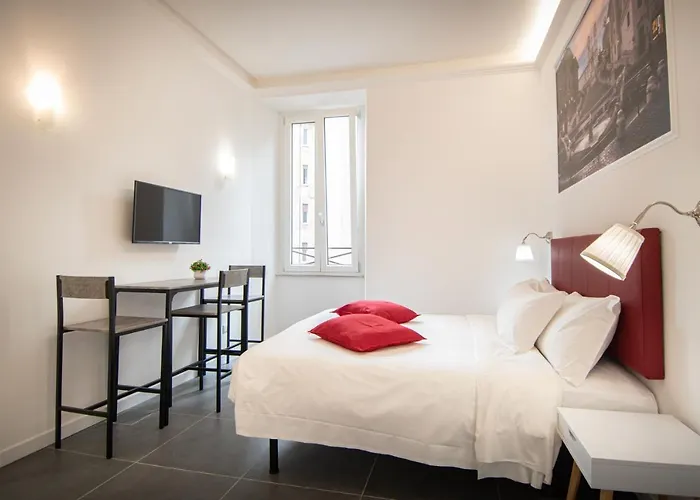 Pensión Your Vatican 4*